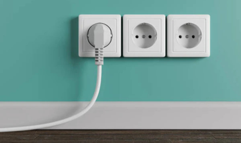 How can marking future plug points with tape on existing walls help you finalise layouts